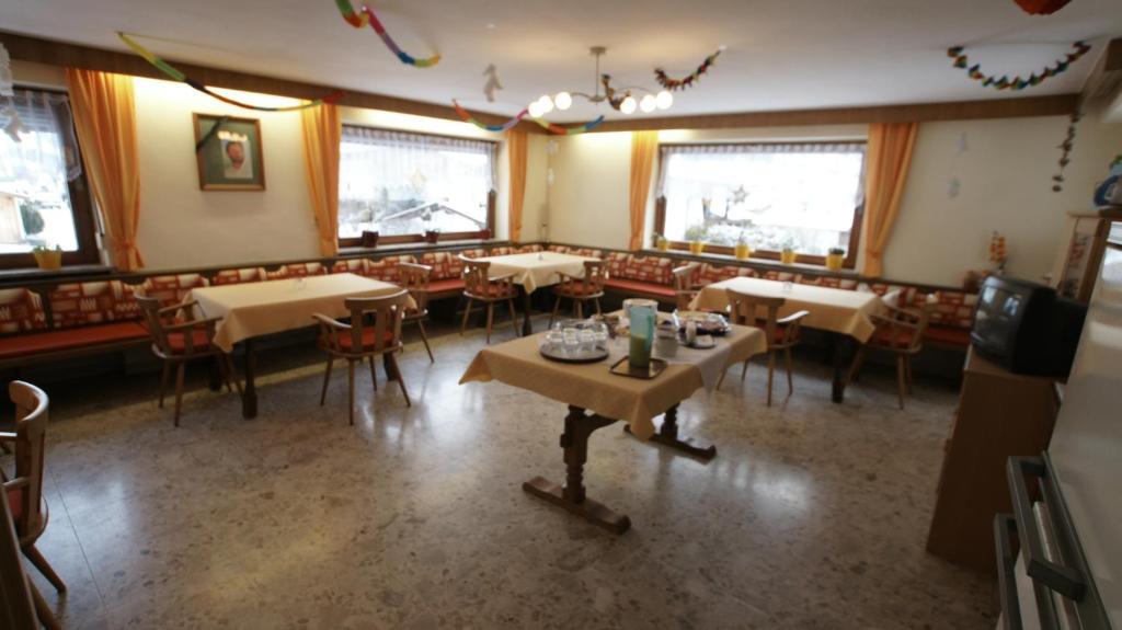 Hotel Garni Nill Schwendau Esterno foto