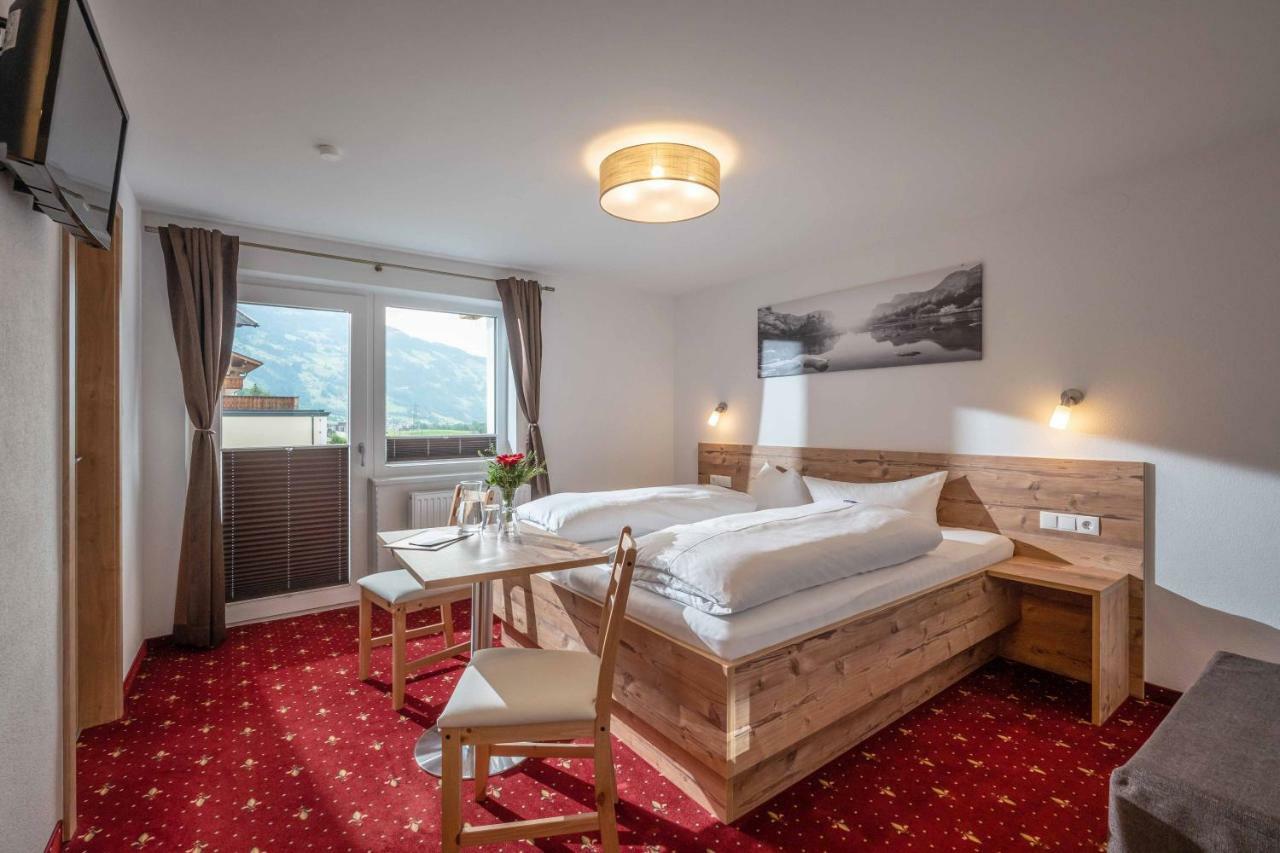 Hotel Garni Nill Schwendau Esterno foto